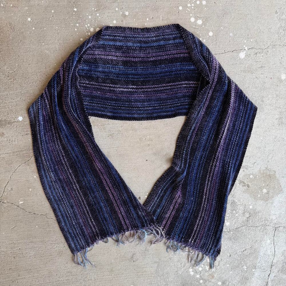 Trillium‎ handwoven purple scarf with